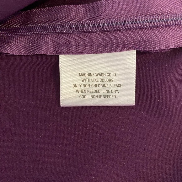 New Additions Maternity XL purple tie back 3/4 sleeve V neck side zipper blouse - Picture 5 of 6